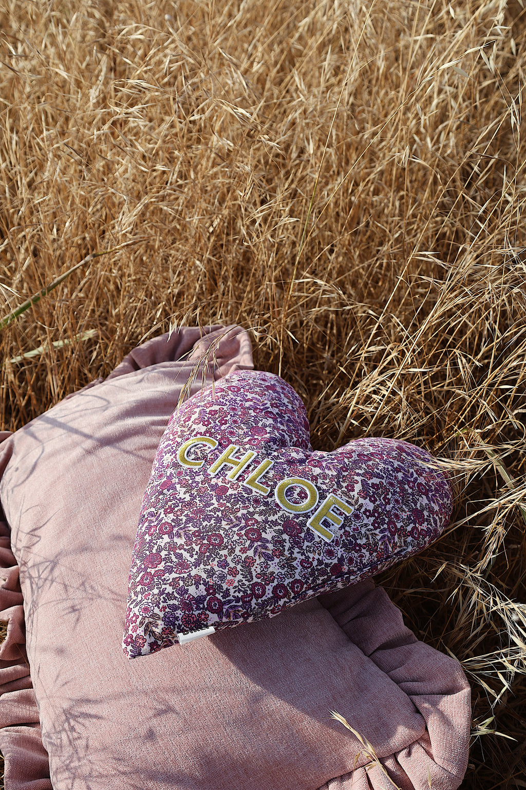 Le coussin coeur fleuri