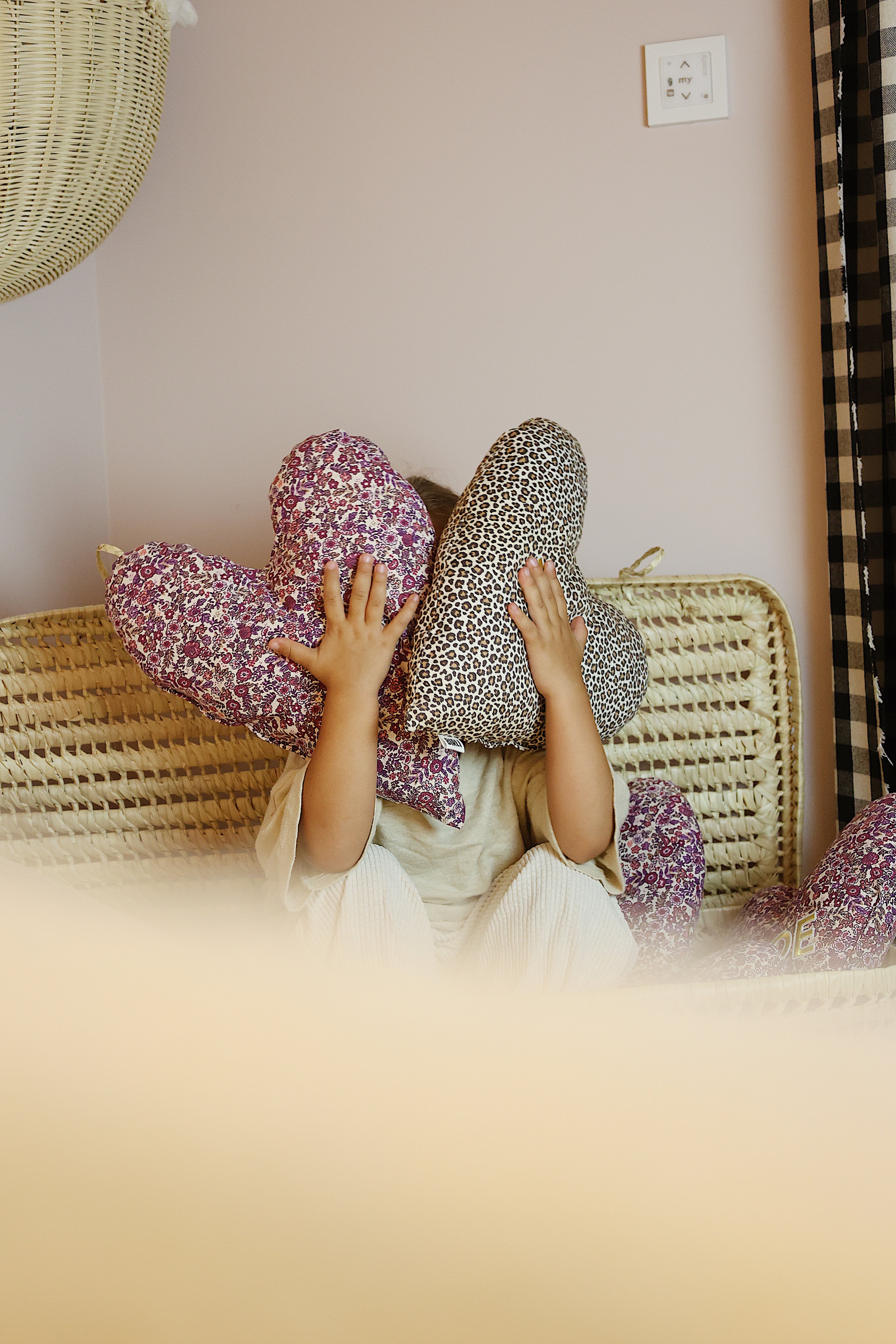 Le coussin coeur fleuri
